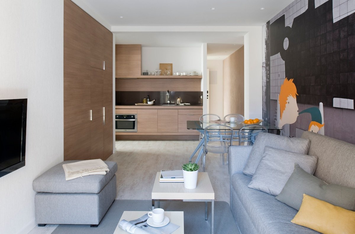 Spacious & Trendy Apartment near Sagrada Familia gallery image 2