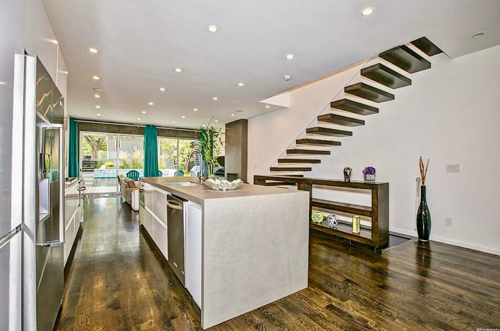 *Custom LoHi Retreat* | Theater | Hot Tub | Views gallery image 4