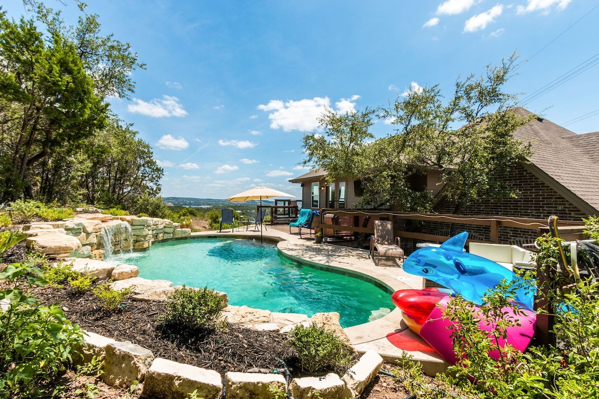 Lake Travis Acreage with Hilltop Views gallery image 3