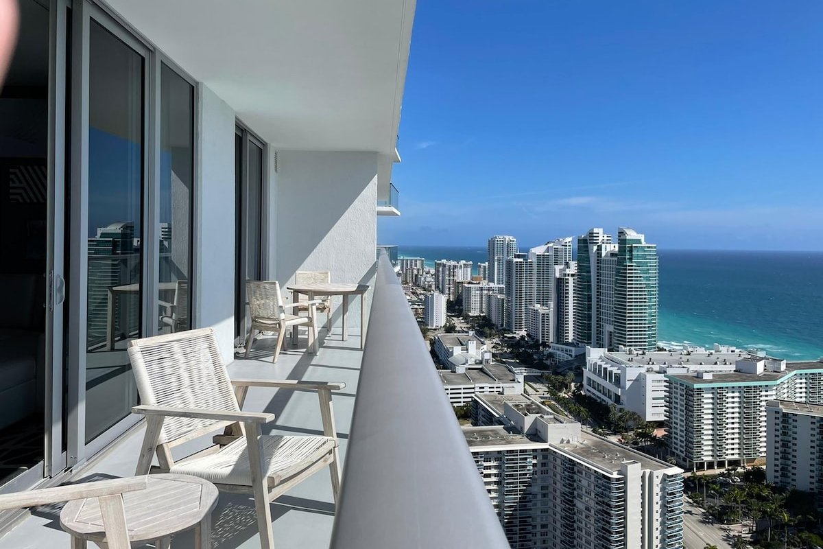 HYDE BEACH 38th floor. Ocean front.Wonderful views gallery image 3