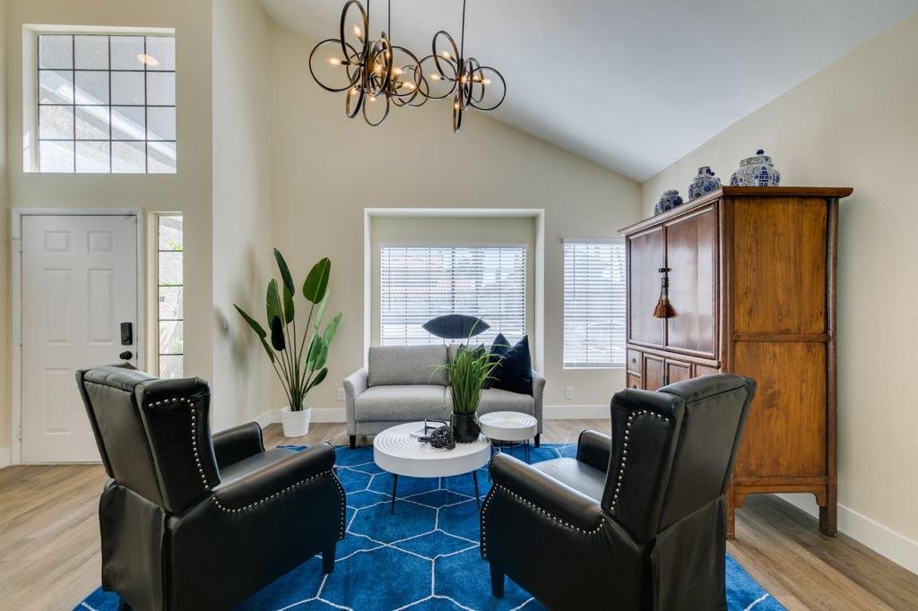 Lovely 5B Las Vegas Retreat w/Pool–15mins to Strip gallery image 5