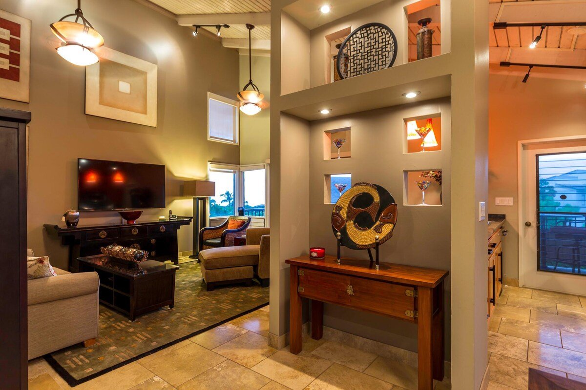 Ocean & Golf Views in Wailea – Designer Condo gallery image 4