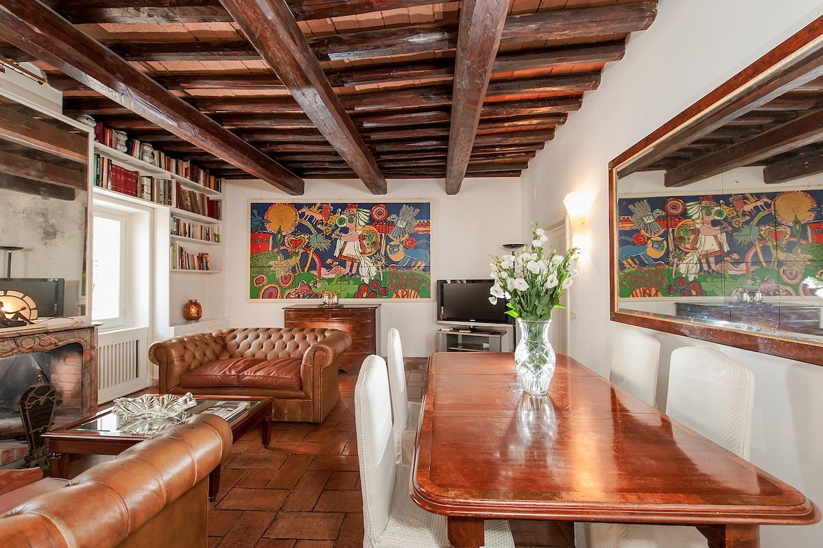 Condotti 21 Amazing Penthouse gallery image 3