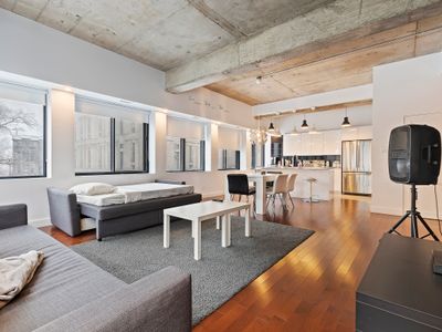 mtlFlats – Modern apartment | Free parking | Metro