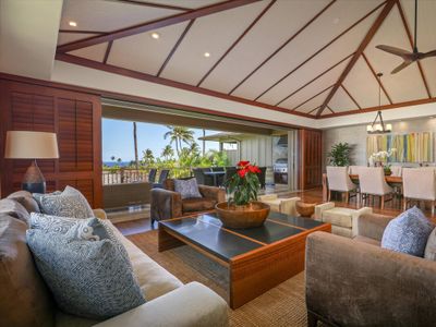 Ke Alaula 217A – Ocean Views & Daily Housekeeping