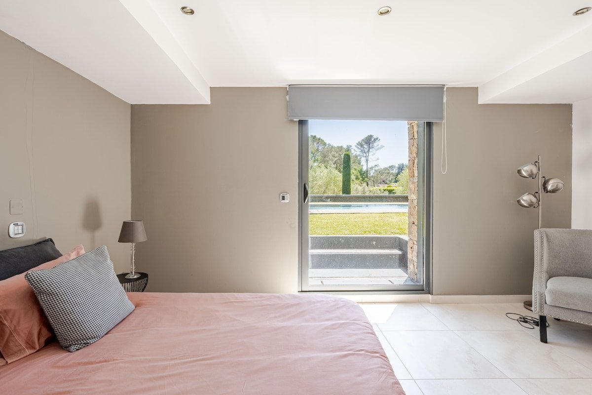 Magnifique villa moderne de 6 chambres gallery image 4