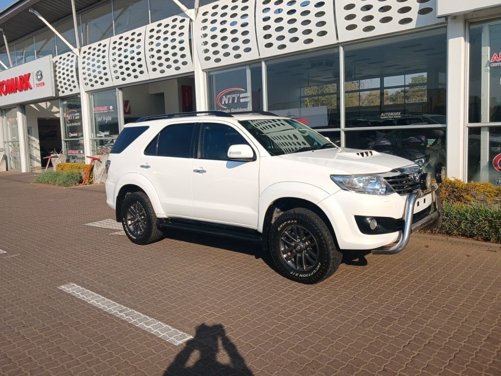 TOYOTA FORTUNER 3.0D-4D 4X4 for Sale in South Africa