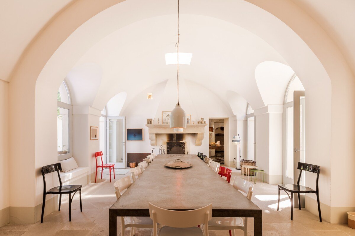 Chic Masseria with pool in a typical Salento town gallery image 3