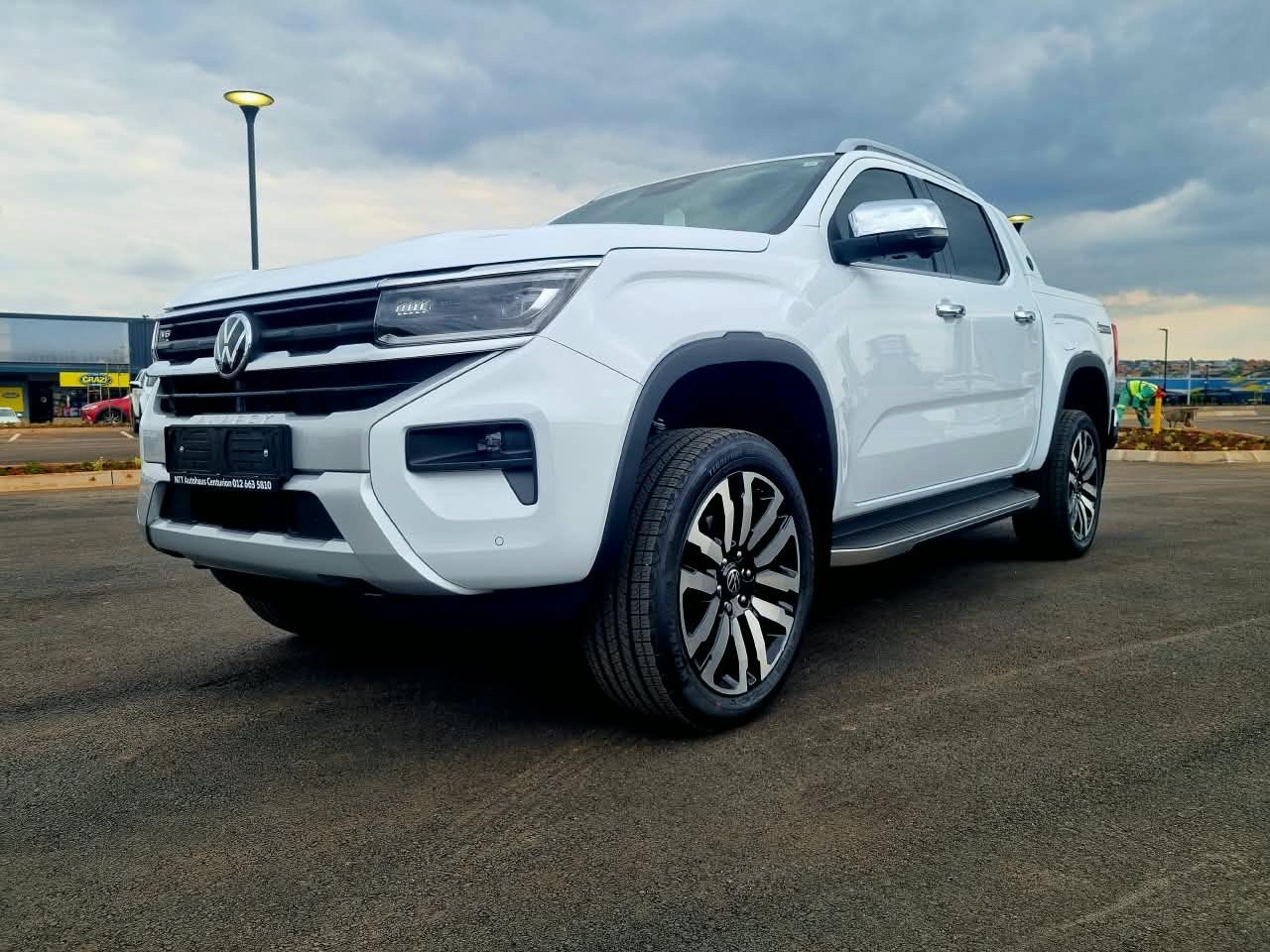 VOLKSWAGEN AMAROK 3.0TDI V6 184KW 4MOT AVENTURA A T D C P U for Sale in South Africa