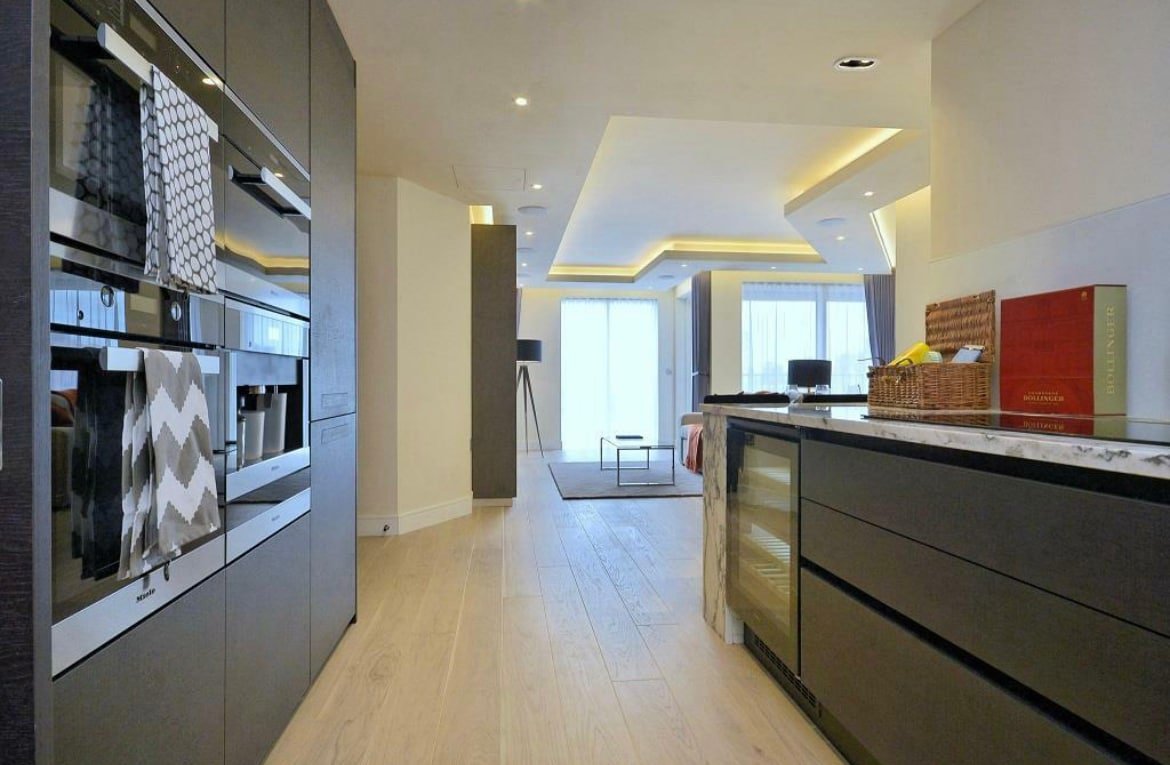 Luxury Apartment w/ London views gallery image 3