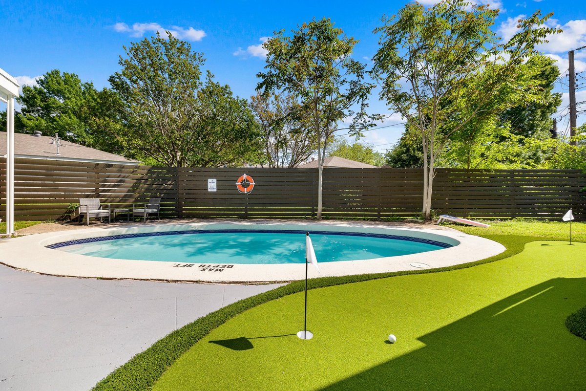 Luxe 5BR Retreat Pool•Golf•Games•Dallas Arboretum