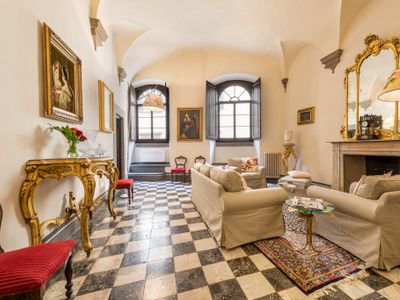 Firenze Rentals Deluxe Apartment Palmieri