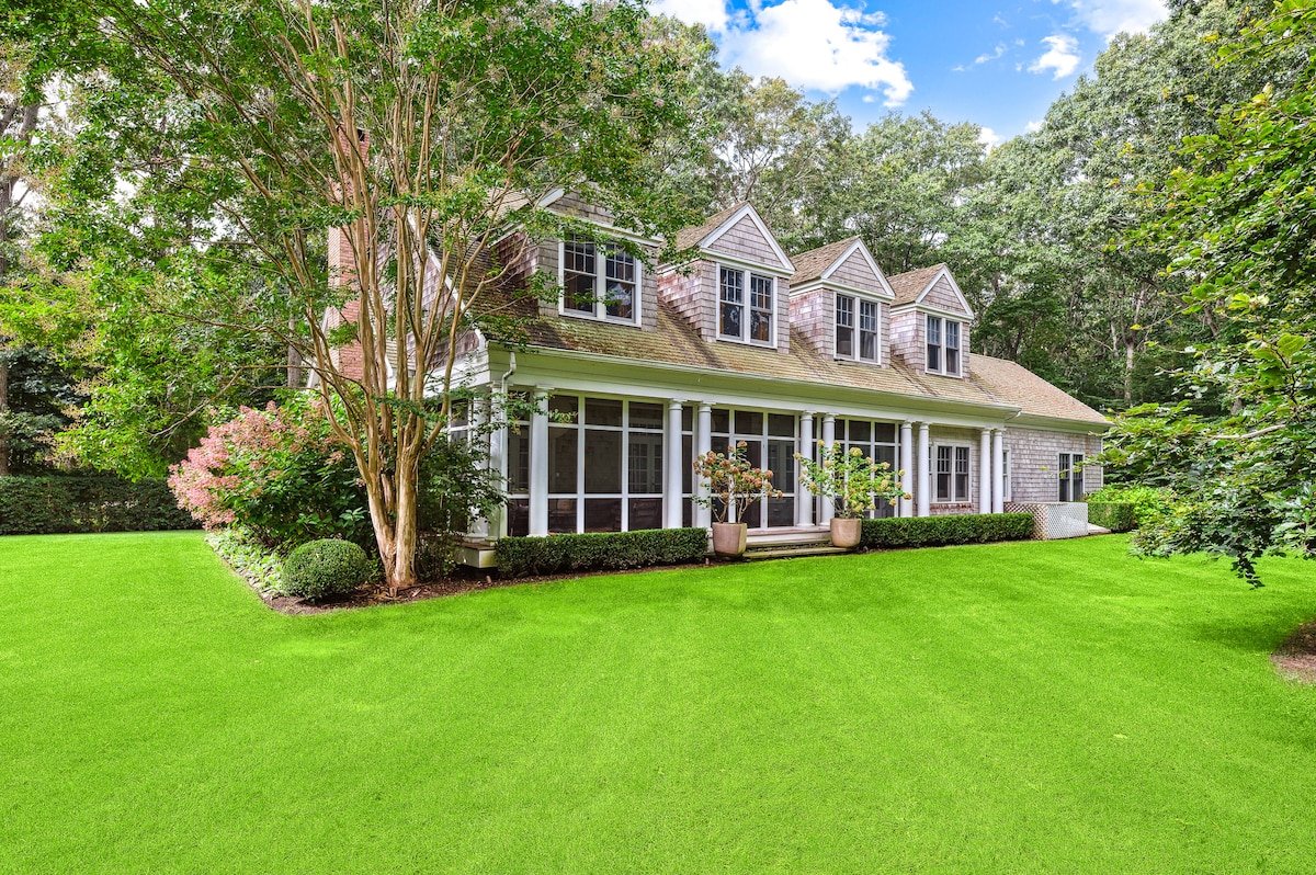 Designer’s Hamptons Stunner
