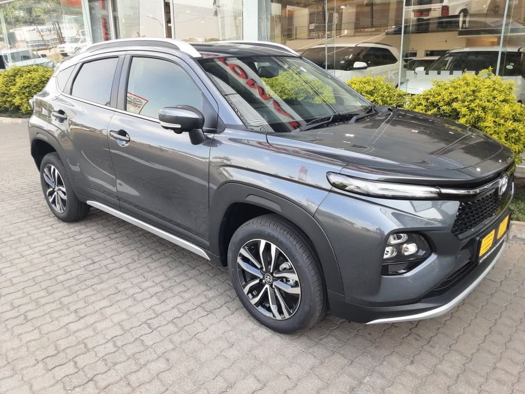 TOYOTA STARLET CROSS 1.5XR for Sale in South Africa