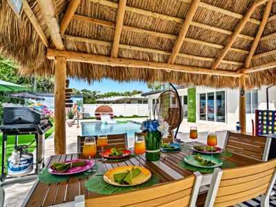 Private Beach Access-Heated Pool-Tiki Hut-Grill