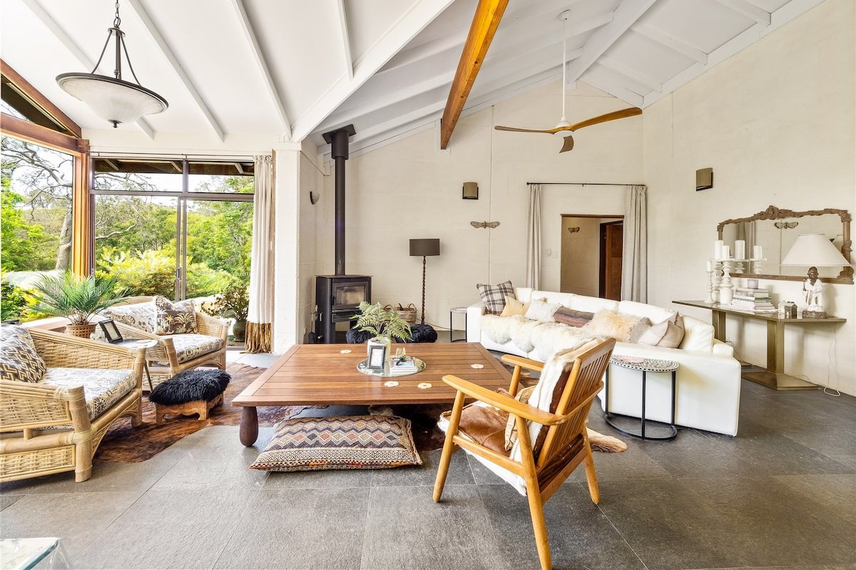 Shawlilly Stay | NEW Listing gallery image 3