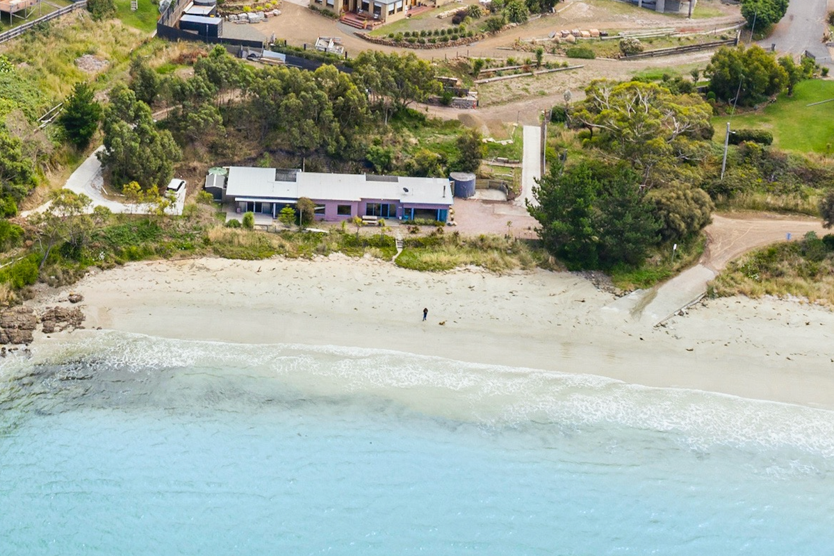 Beach front- Live on The Beach Experience