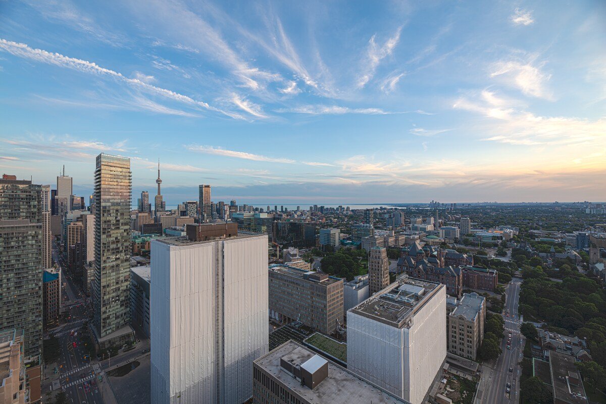 Luxury ENTIRE 3BD Unit Downtown Toronto GREAT VIEW gallery image 3
