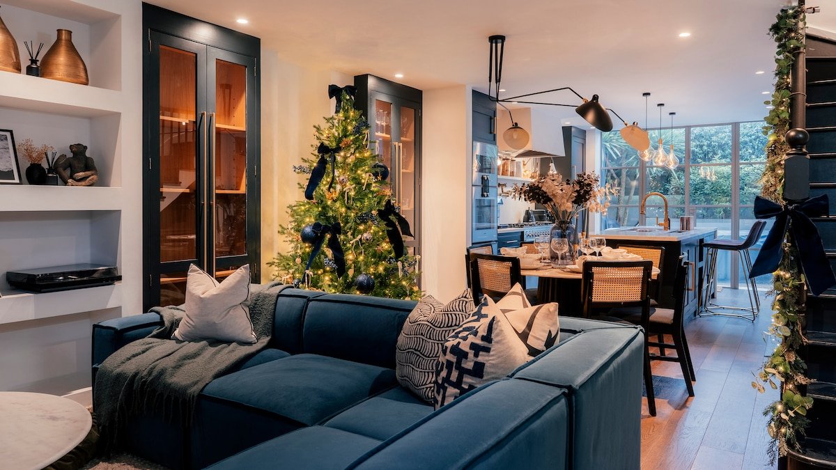 The Luxury Fulham Townhouse gallery image 2