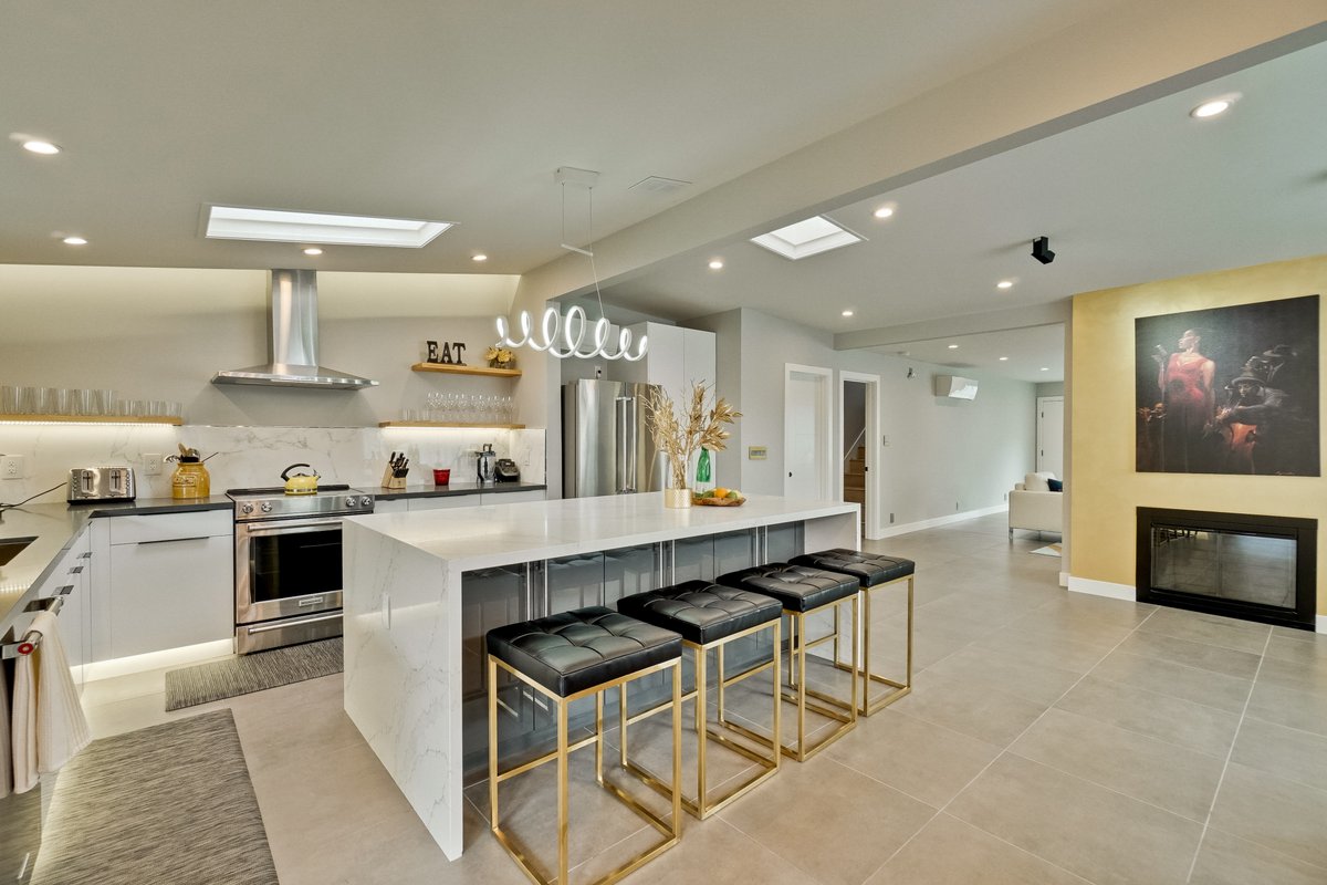 Luxurious 5BR/4.5BA house near Stanford with AC