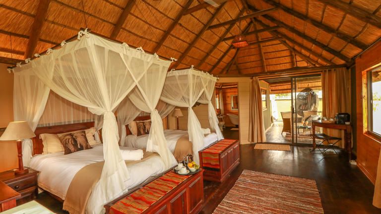 Nehimba Lodge Twin Room