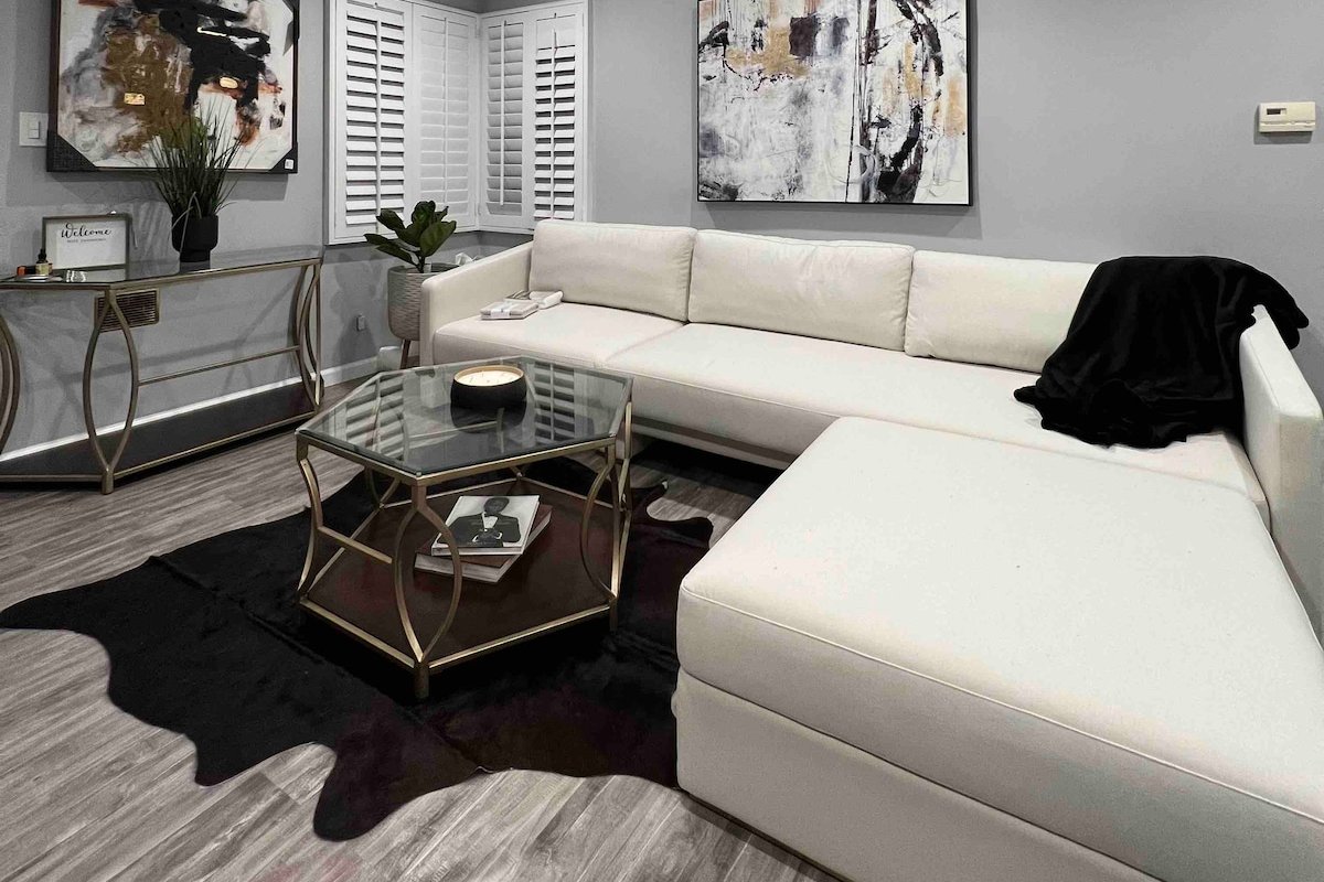 Sofi Château walking distance to SoFi gallery image 4