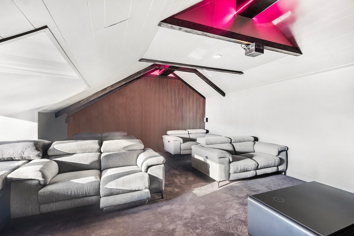 Serene Paradise w/ Views & Outdoor Pool in Beverly gallery image 3