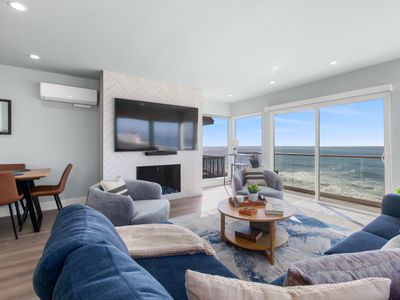 Oceanfront Penthouse on Windansea Beach, La Jolla