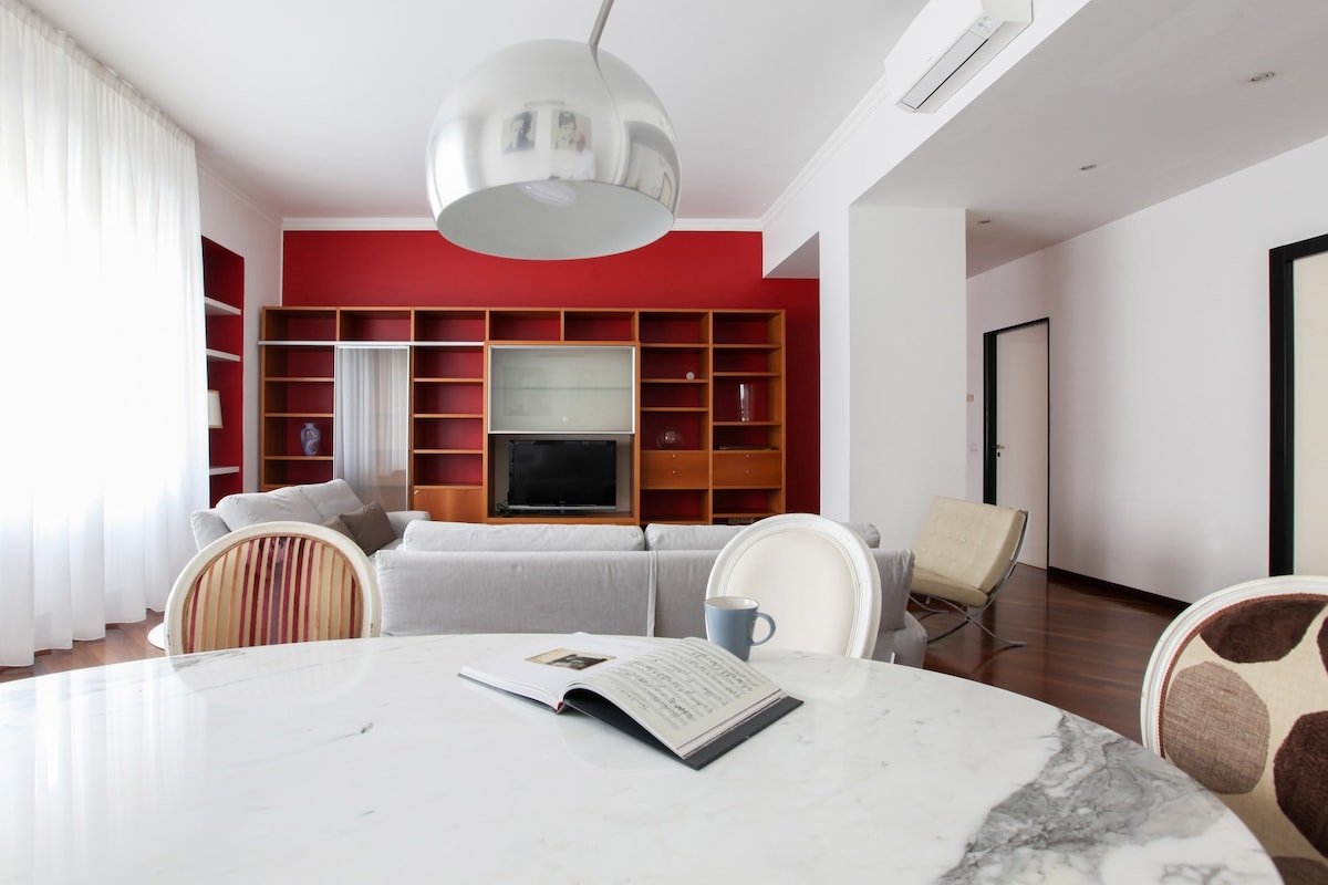 Porta Venezia, Luxe 3BR I Hacca Collection gallery image 2