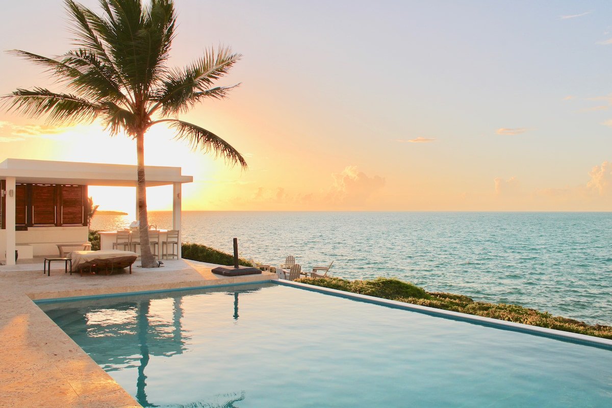 Breezy Villa gallery image 3