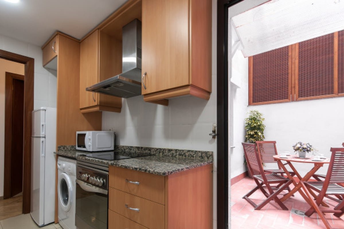 Picasso Suite 1.4 Paseo de Gracia with Terrace gallery image 4
