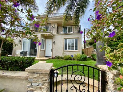 Stunning 4bd 5 bath Canal Front Home with Elevator