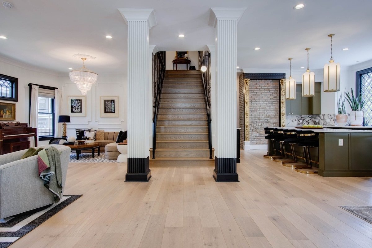 Beauty on Beech HGTV Featured Designer Home gallery image 4