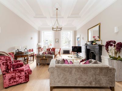 Ultra Luxe Home near Princes Street