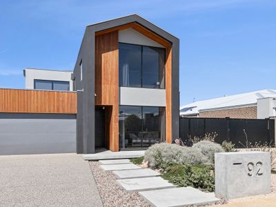 Oak Anchor I Luxury Ocean Grove Retreat