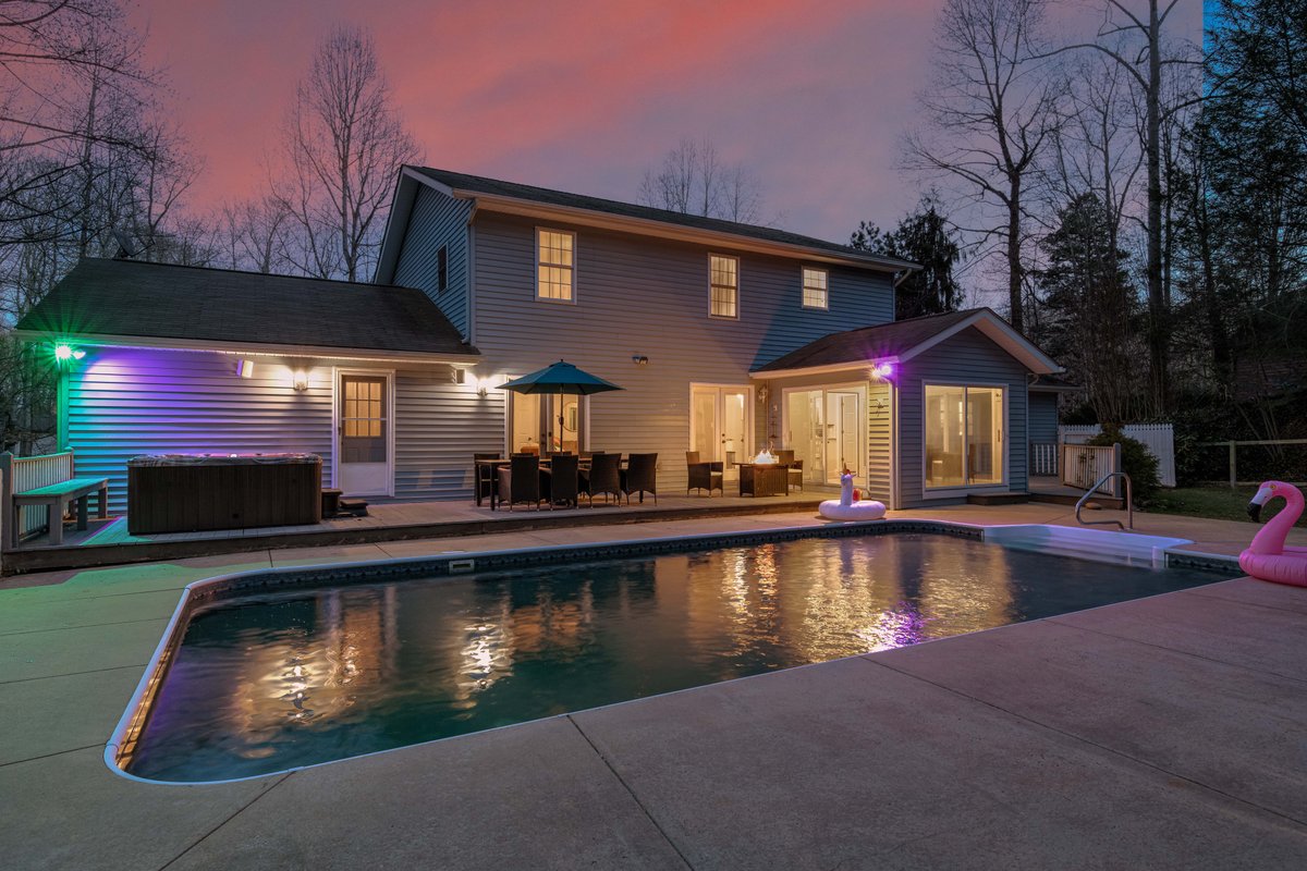 Meadow Lounge | Pool | Hot Tub | 10 Min to DTN