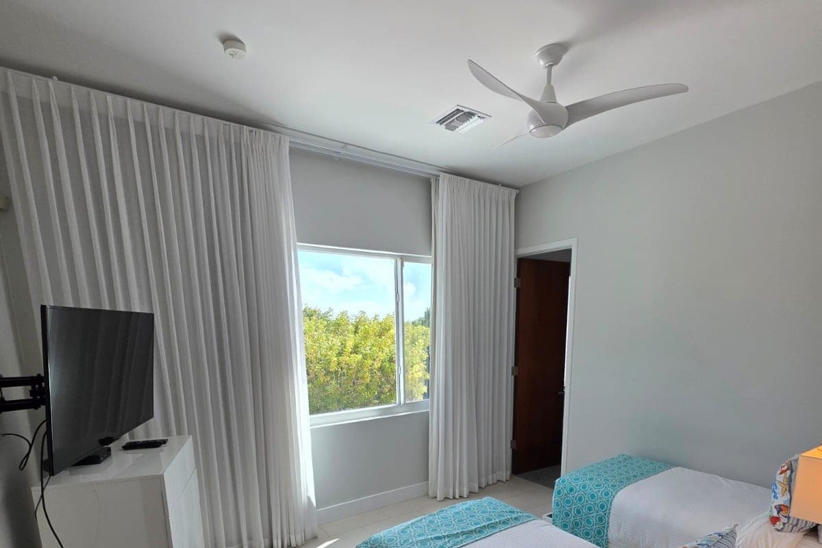 Turquoise Villa at Grace Bay gallery image 4