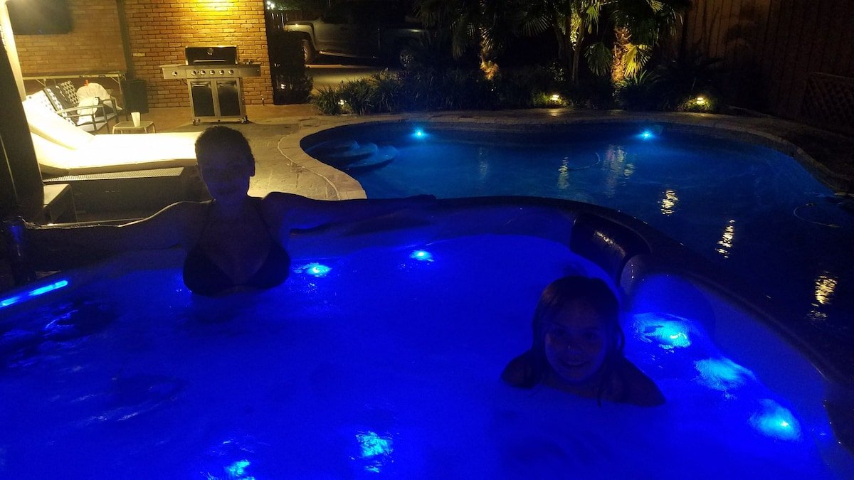 VIP Stylish Home, Comfort and Quiet. 5 STAR gallery image 4