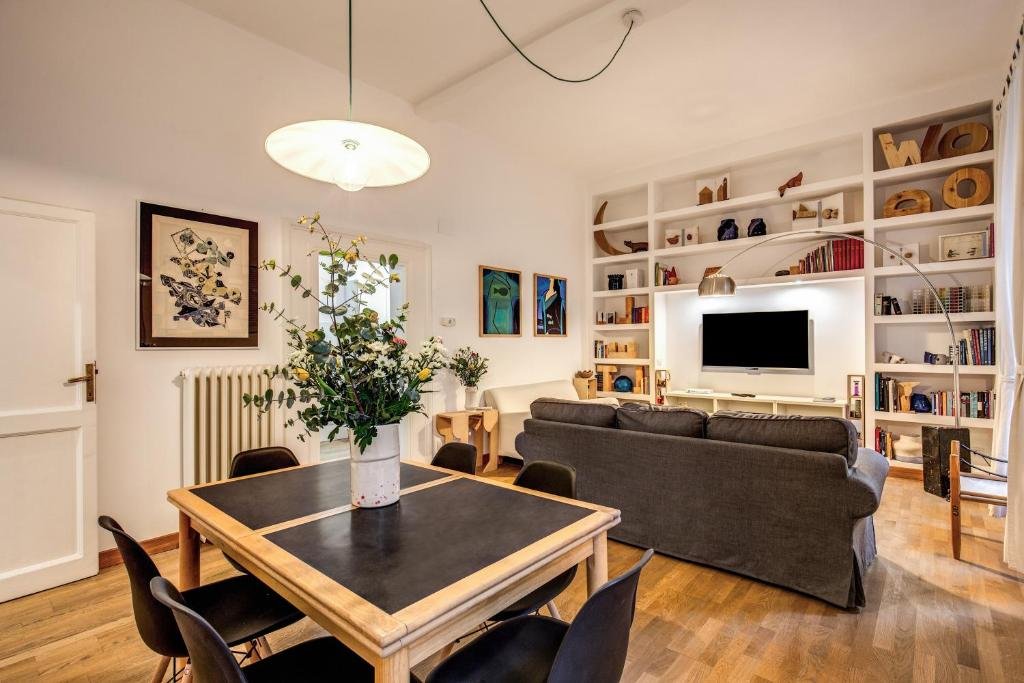 Appartamento gallery image 2