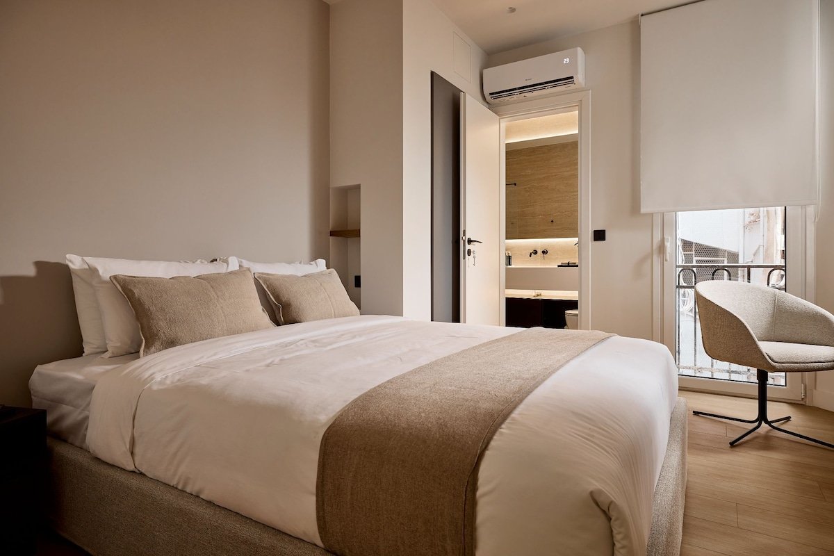 Lime Residences, Syntagma by Aura Homes (Apt B) gallery image 5