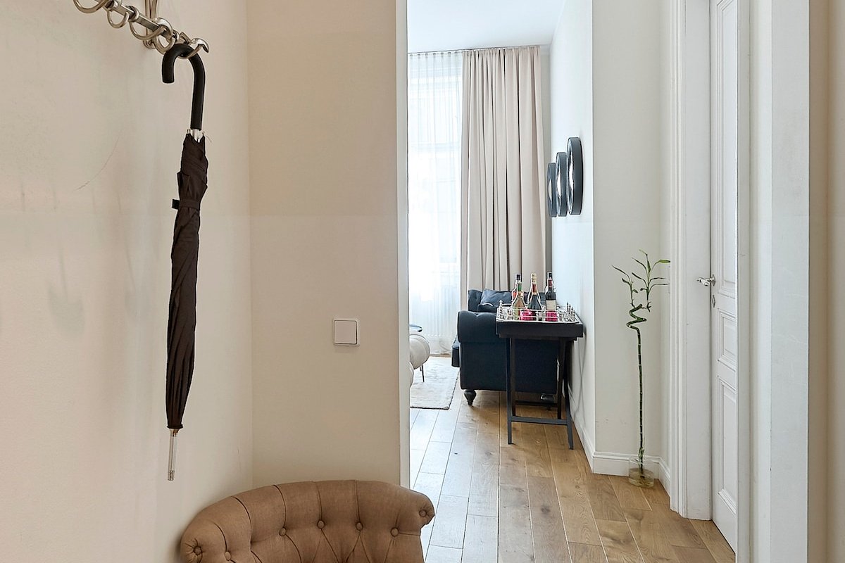 Luxury two bedroom apartment gallery image 4