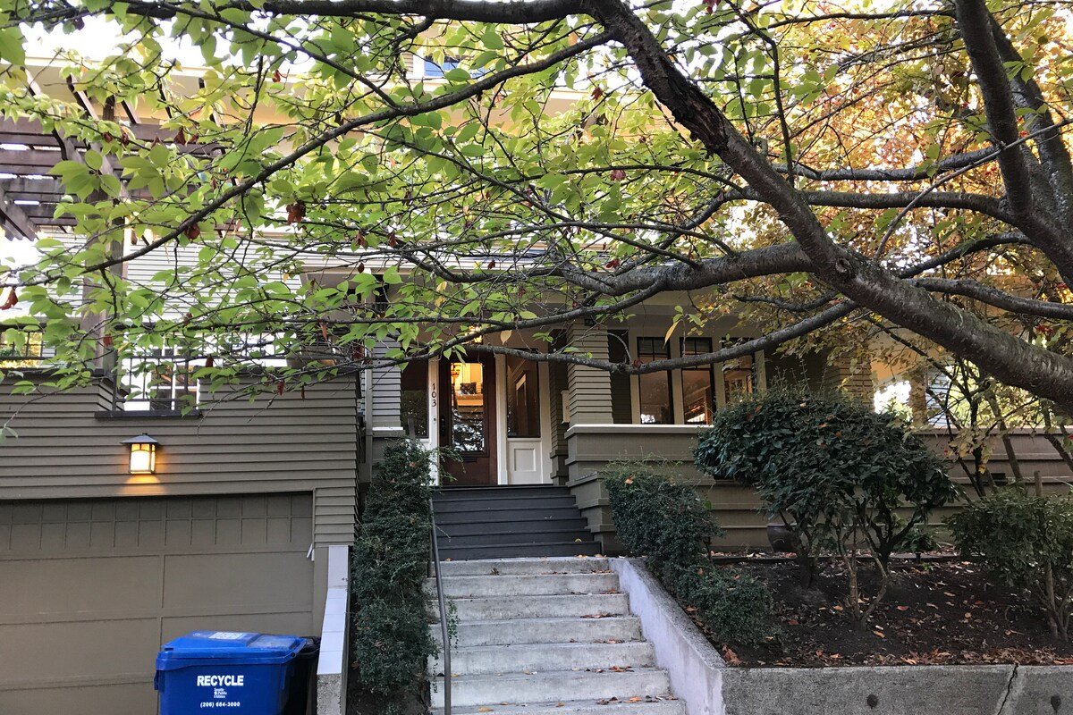 Queen Anne Classic gallery image 4