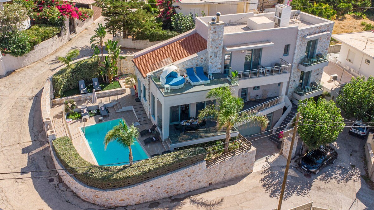 Kleanthi Villa gallery image 2