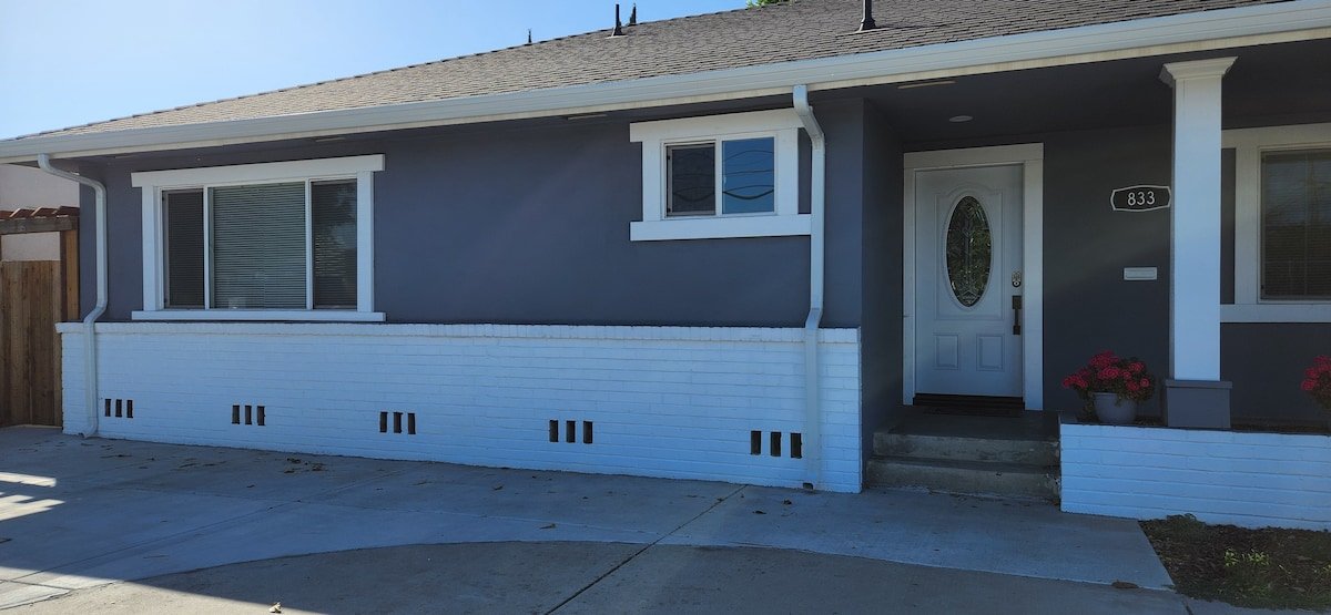 Gorgeous newly renovated gallery image 5