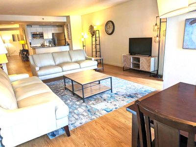 Harbor Steps-Best Spot Downtown!