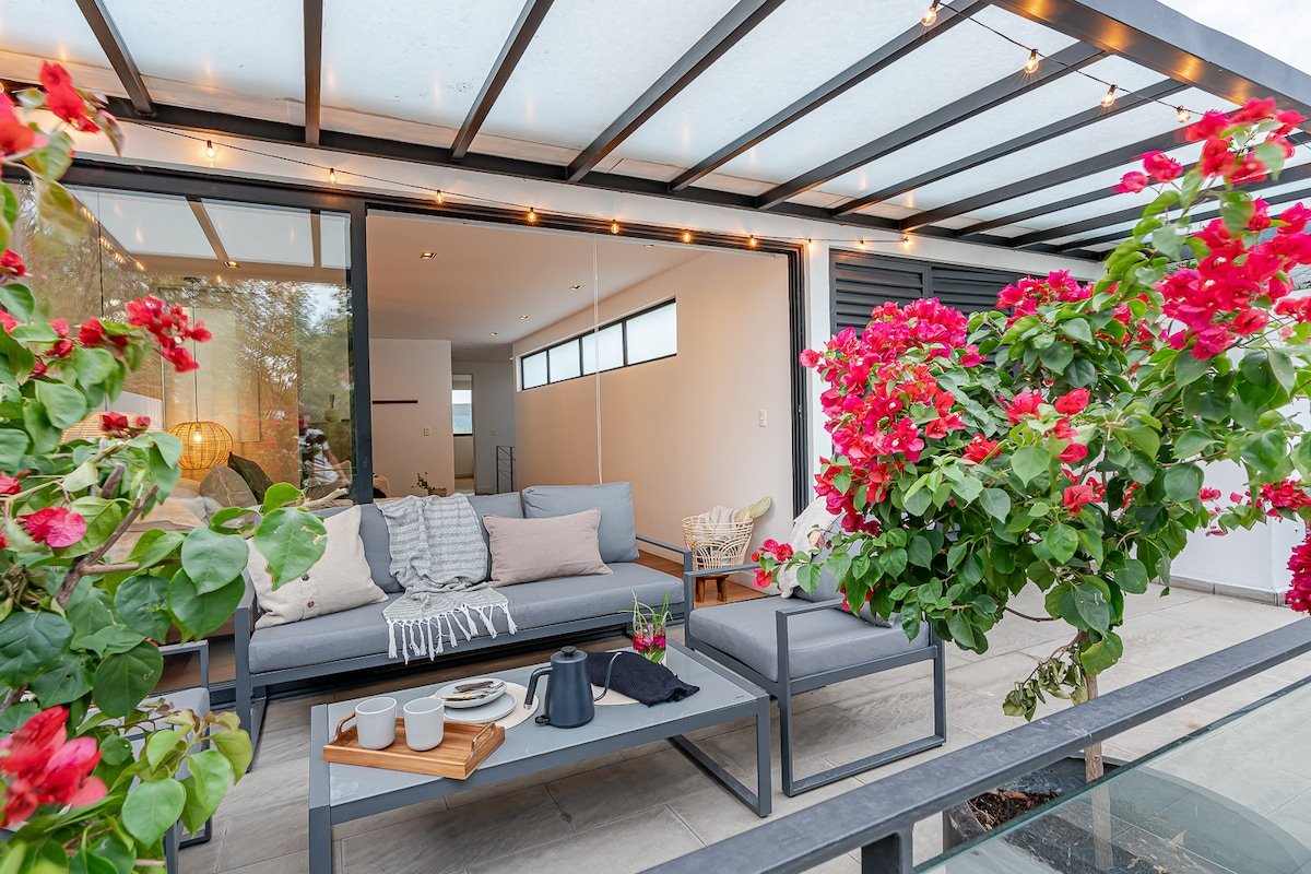 IKAL HOUSE,7gues,Penthouse,4BR/3.5BA/2Terraces/A/C gallery image 5