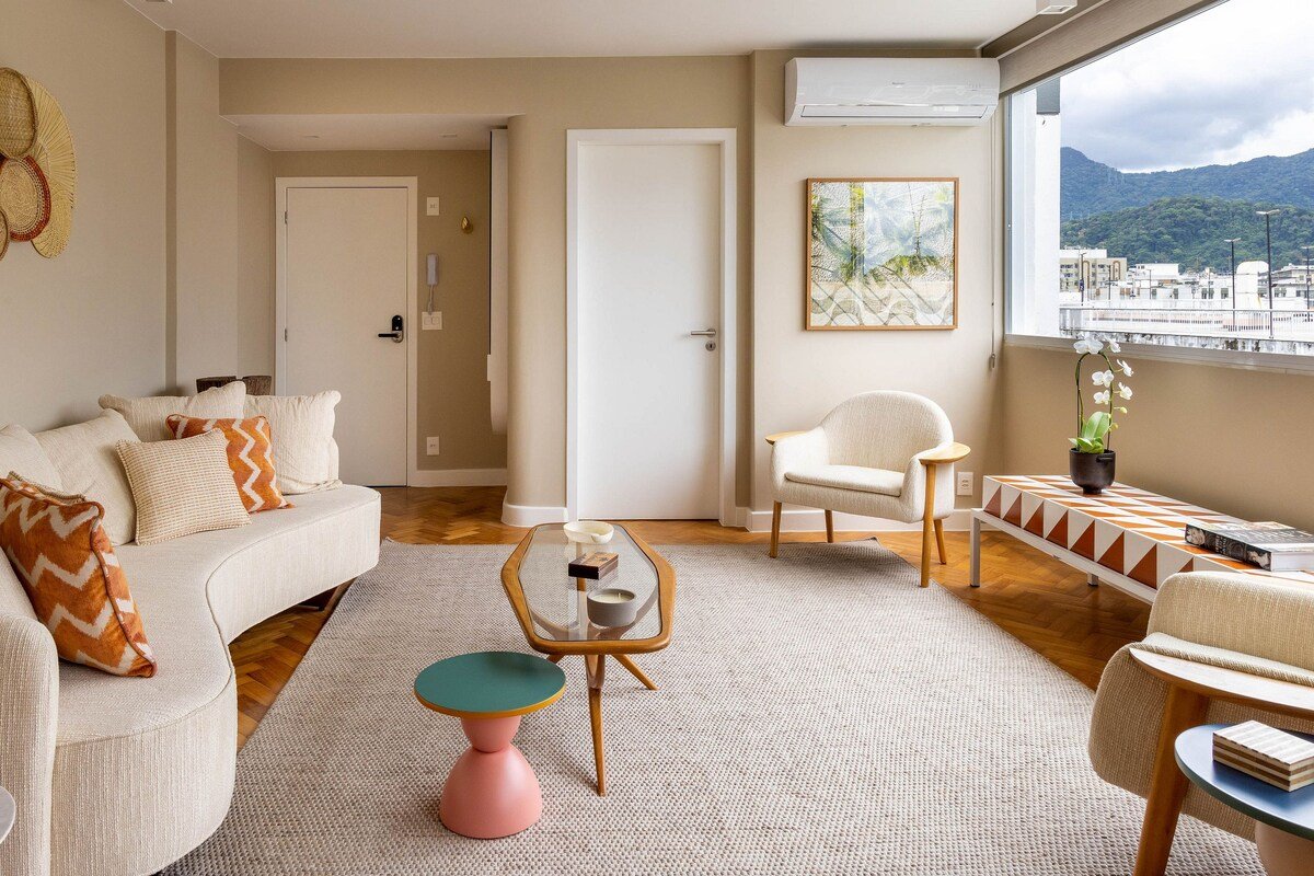 Charming Apartment for Seasonal Rental in Leblon gallery image 4