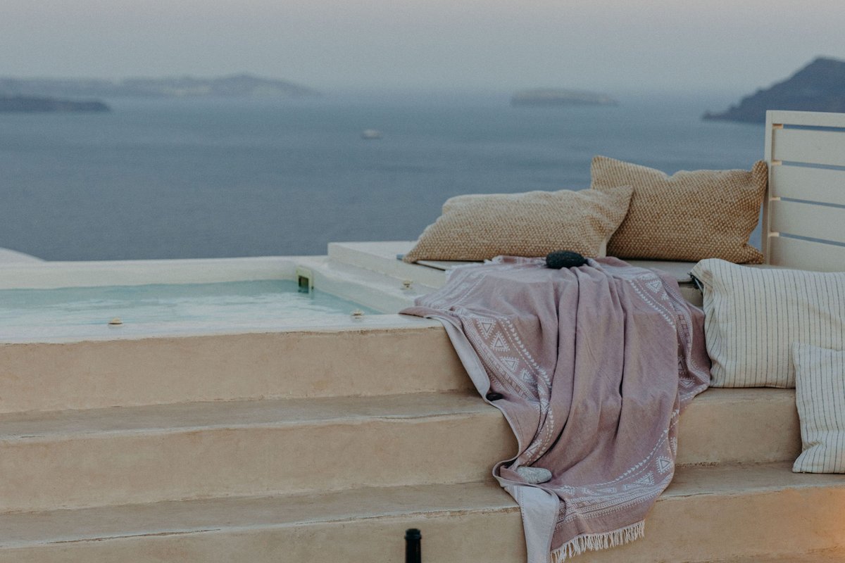 The Blue Door Oia villa by Spitia