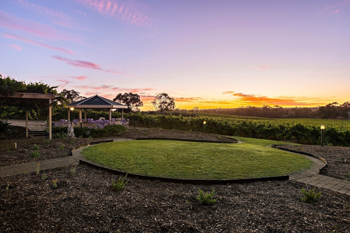 Barossa 1900 Vineyard Retreat gallery image 5