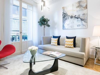 Stunning 3 bedroom apartment next to Retiro Park